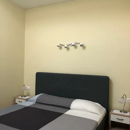 White Crow House דירה Hévíz