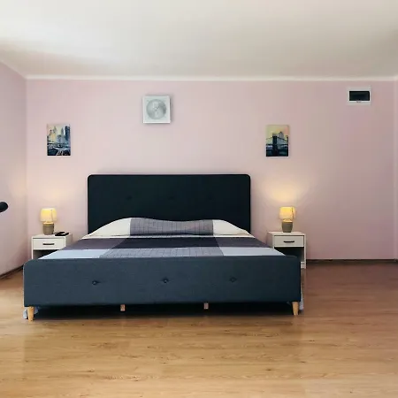 White Crow House * Héviz