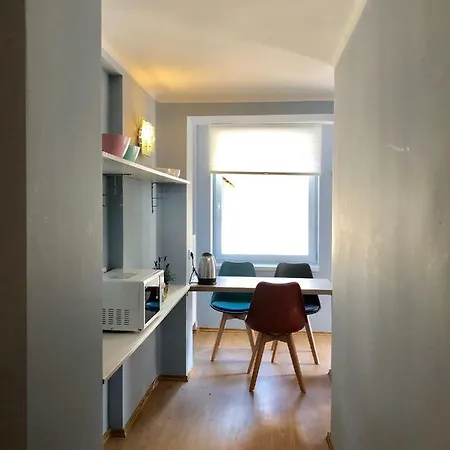 Apartamento White Crow House