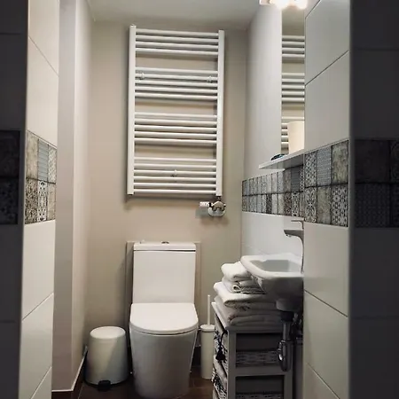 White Crow House Apartamento