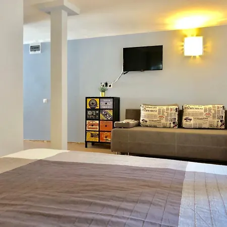 White Crow House Apartman Hévíz