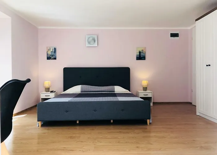 White Crow House * Heviz