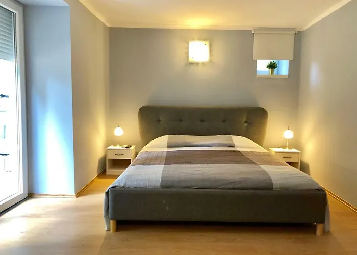 White Crow House Апартаменты *